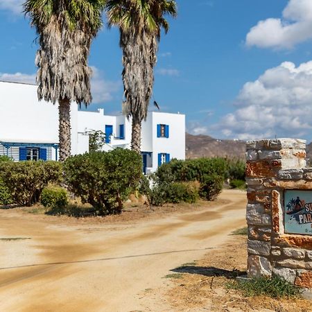 Surfer Paradise Naxos City Buitenkant foto